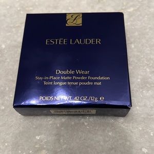 Estée Lauder double wear. Stay in place matte powder Foundation.42oz